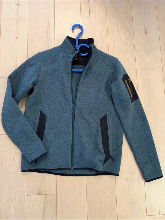 Arc'teryx Jackets & Blazers - Arcteryx covert cardigan -women’s